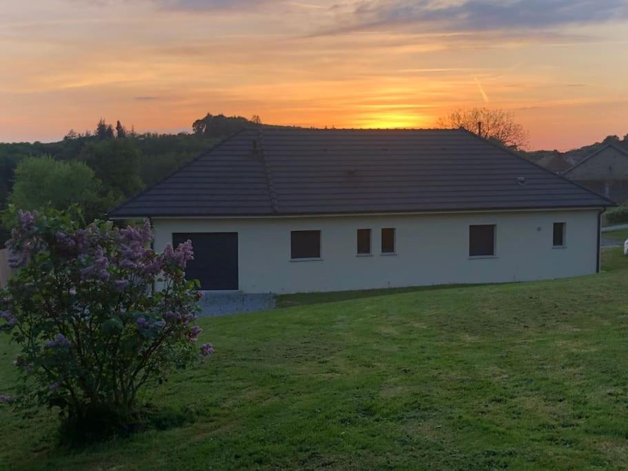 Pavillon Recent Avec 3 Chambres La Brionne Kültér fotó